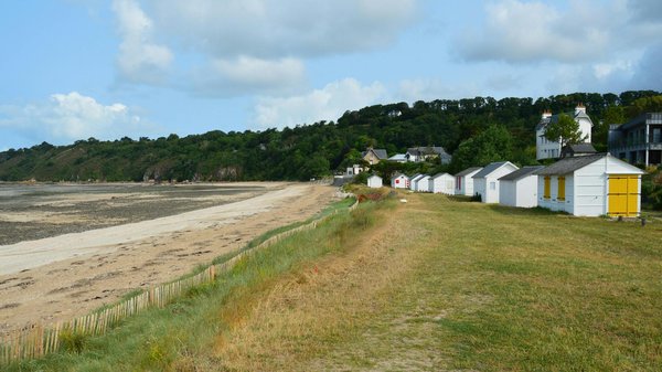 Les Tendances Innovantes de la Réalité Virtuelle pour le Voyage en 2024 : Plongez dans le Futur